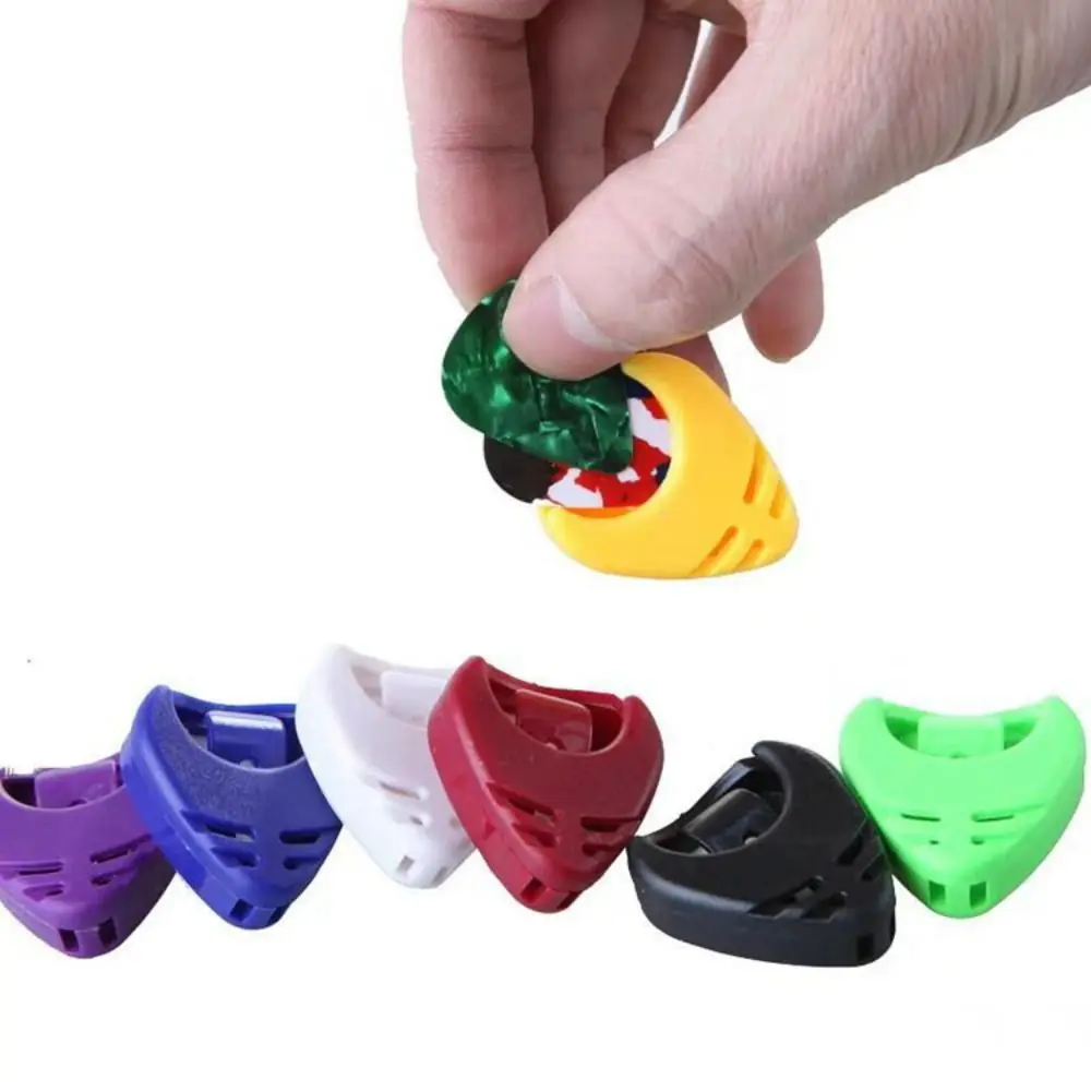 10PCS Adhesive Guitar Plectrum Box Heart Shape Plastic Guitar Pick Holder Durable Random Color Guitar Pick Box Musical