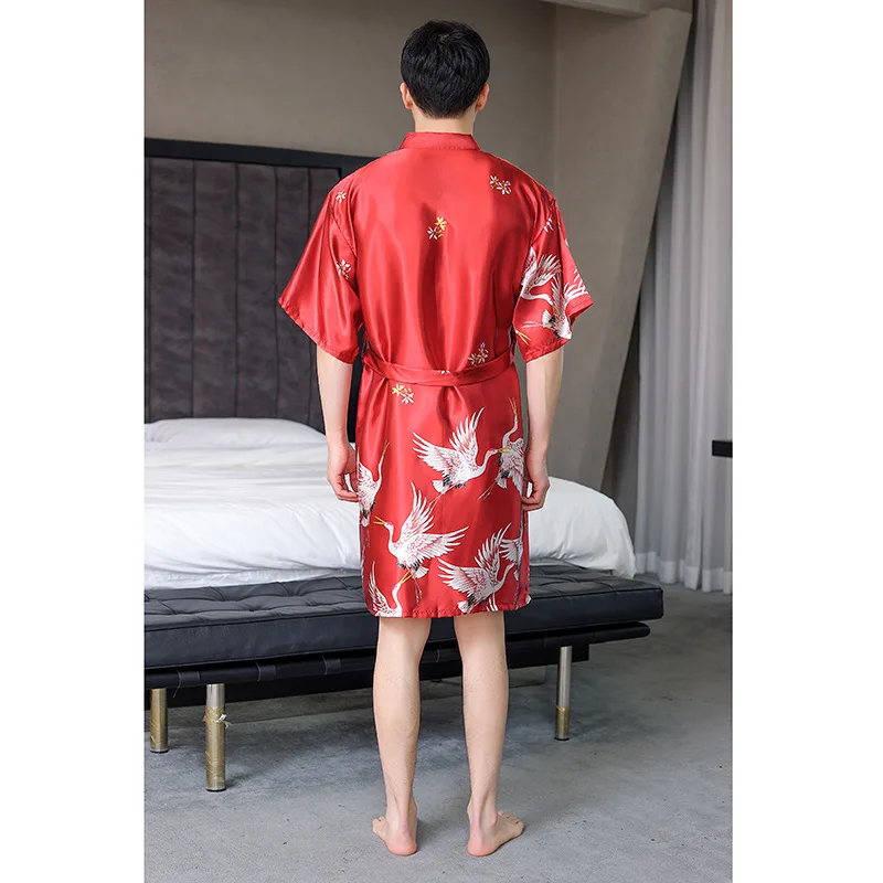 Camisón de seda de hielo para hombre, bata fina de verano, pijama con estampado de grulla, ropa de longitud media para el hogar, ropa informal China