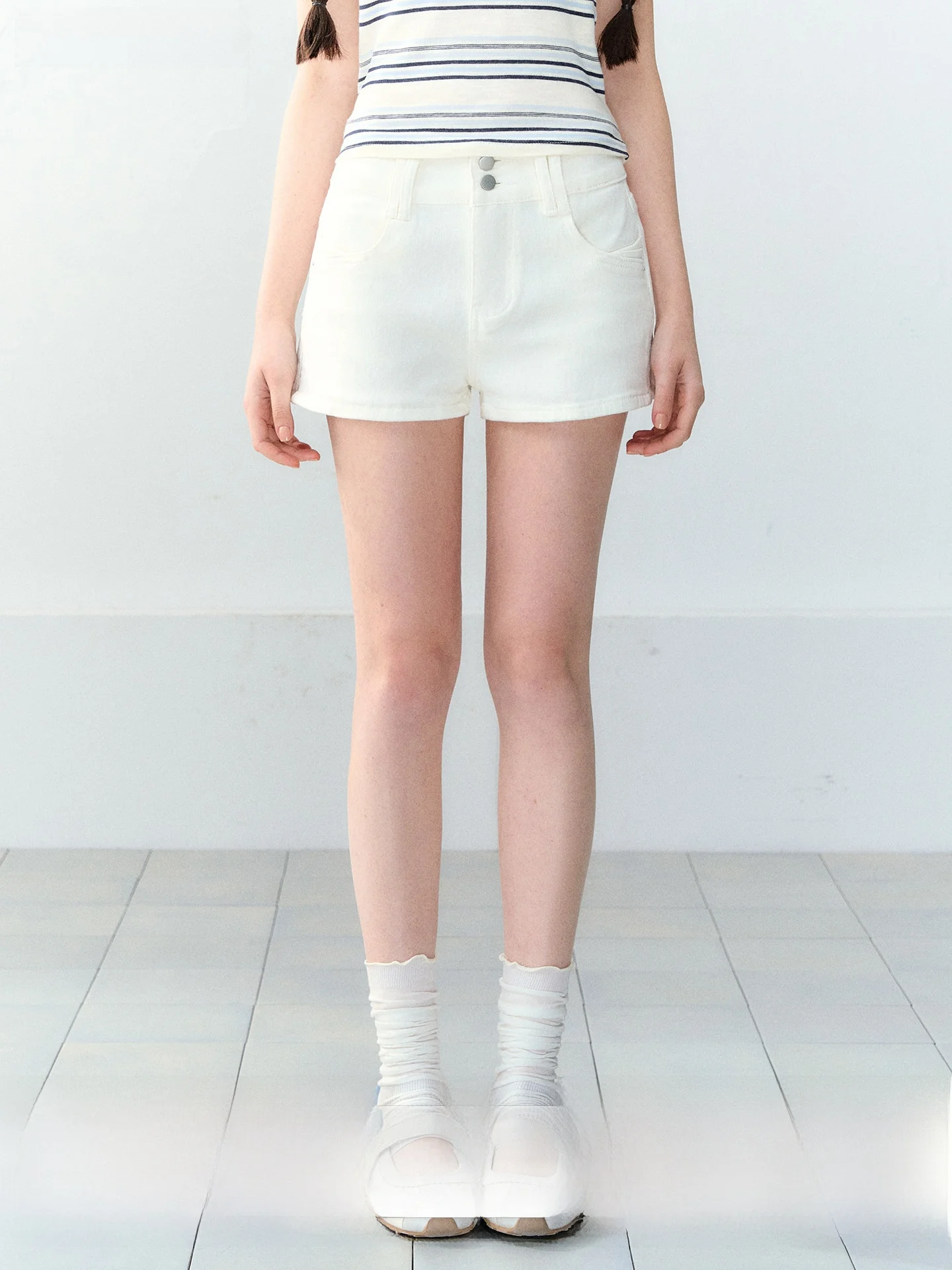 

Soote Season Original White Korean Style Casual Versatile Straight Leg Slightly Stretchy Double Buckle High Waist Jeans Short...