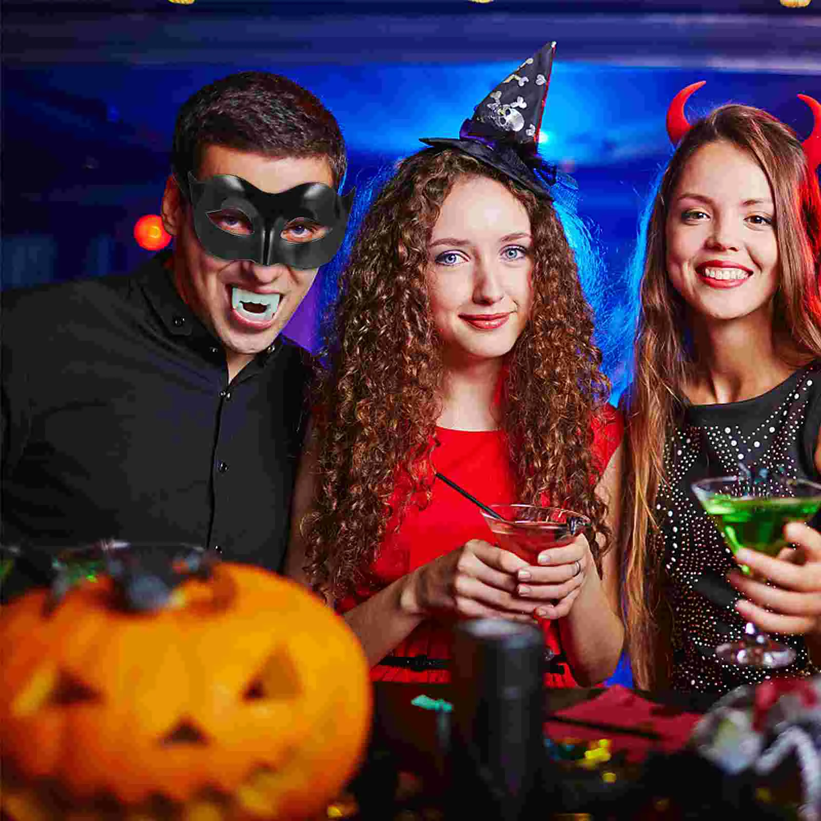 Odzież Kobieta Kostiumy na Halloween dla dorosłych Mężczyźni Maski Masquerade Party Czarna połowa