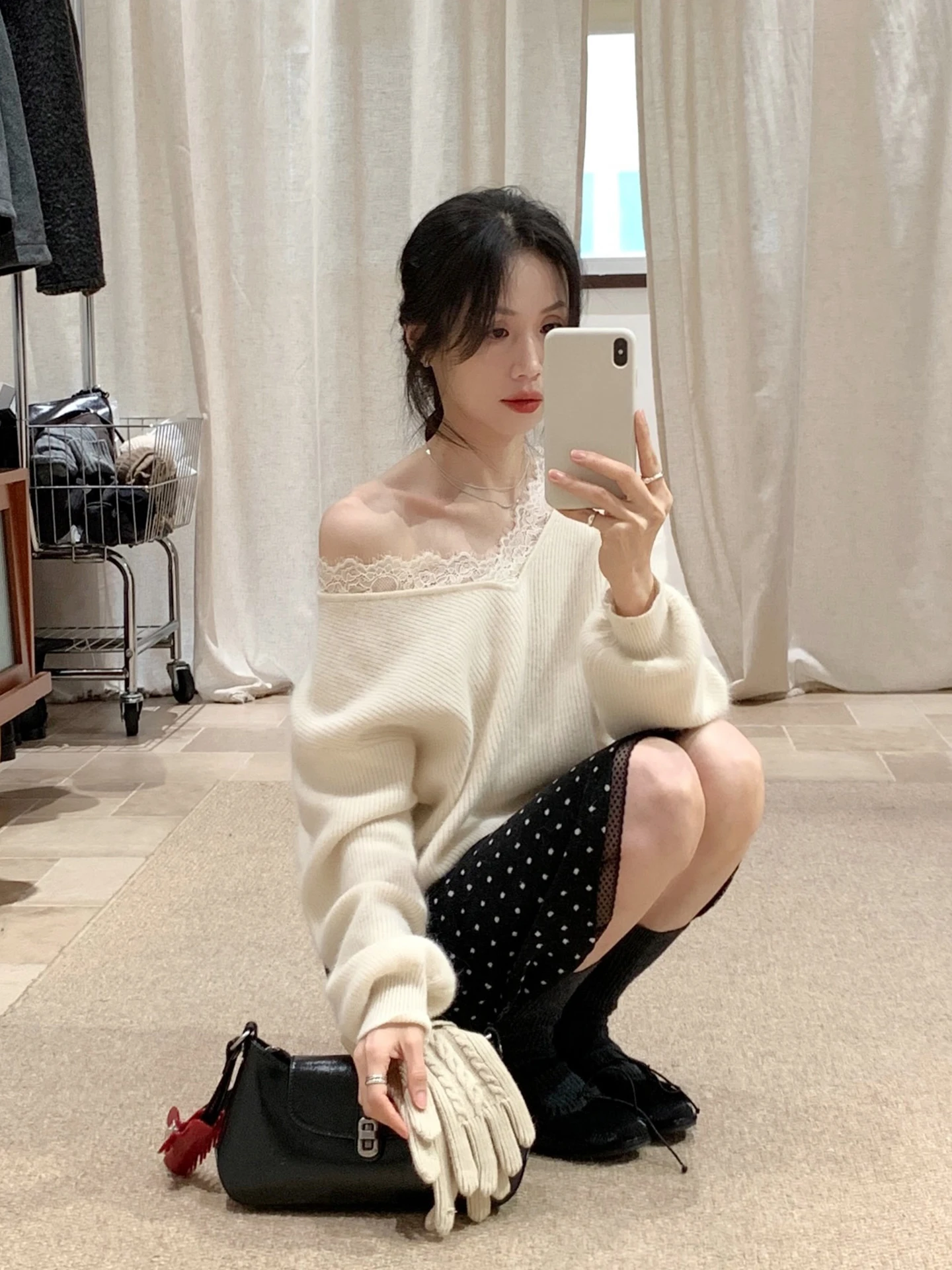 

YNVN Корейский мягкий вязаный свитер из шерсти с кружевом и V-образным вырезом для женщин, осенне-зимний, повседневный, свободного кроя, с эффектом похудения