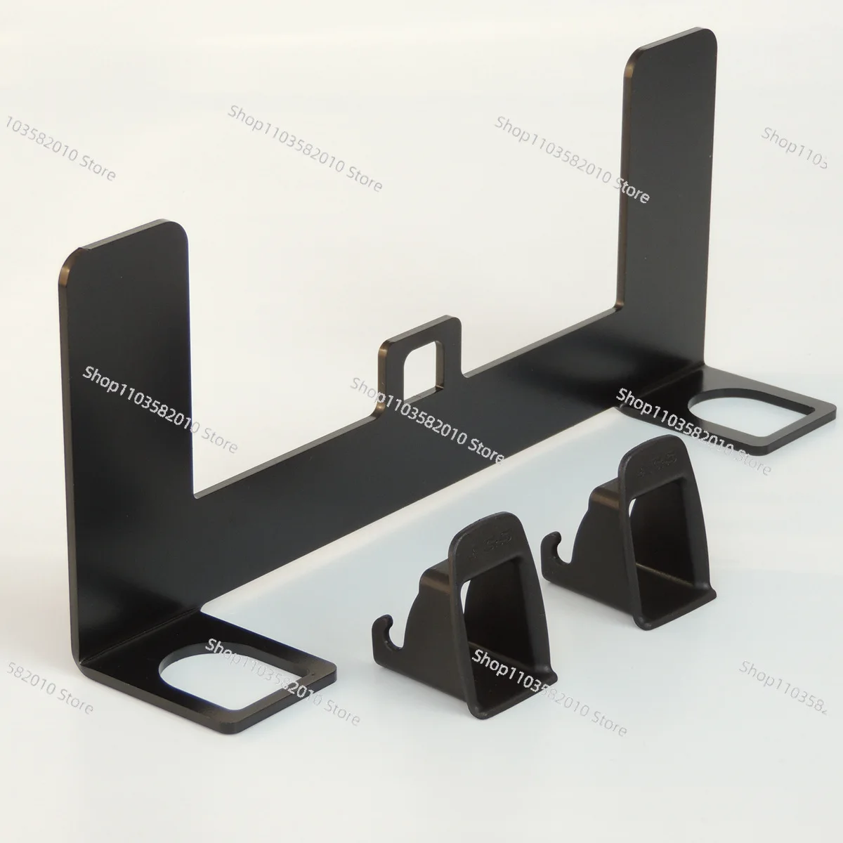 

Car child seat Car interface connection with universal bracket, modified Latch retainer