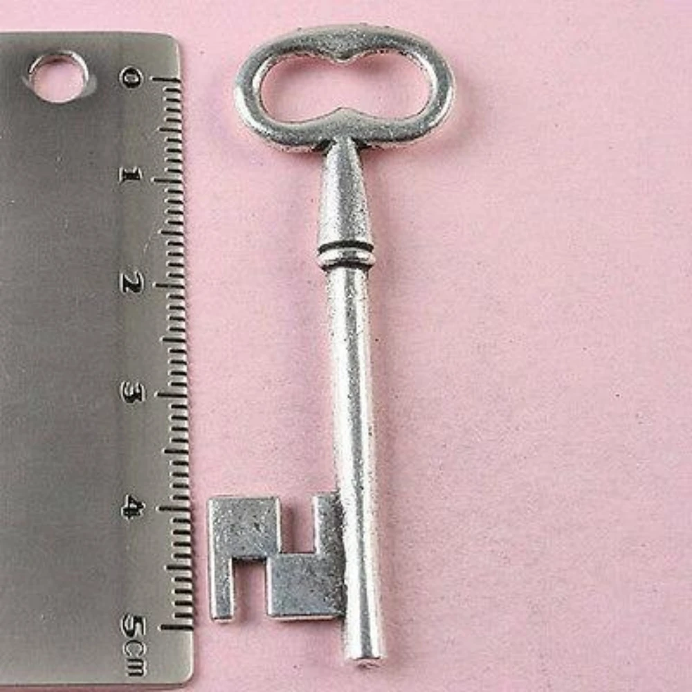 

5PCS 57.7x19.9mm TIBETAN SILVER KEY CHARM H1666