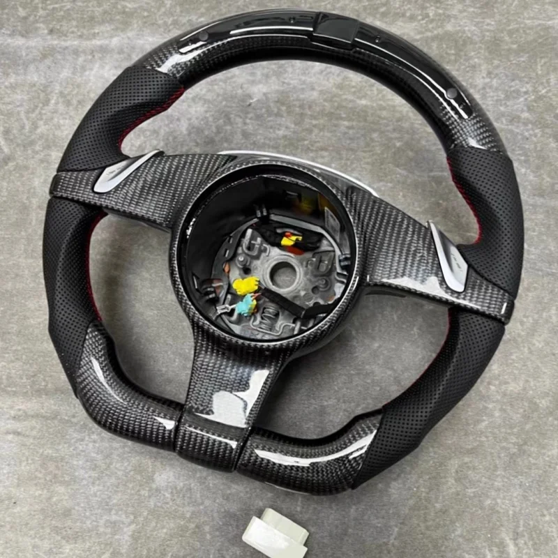 For Porsche Paramera Steering Wheel Modification Carbon Fibre 911 Cayenne LED Steering Wheel Old Models Ascending New Models view 3