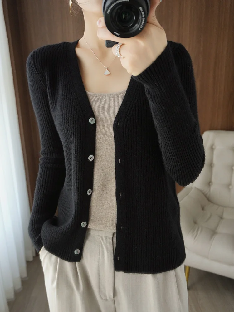 Women Knitted Cardigan Vintage Spring Knit Sweater Cardigans Autumn Fashion Wool Sweater Long Sleeve Top V-neck Korean Style