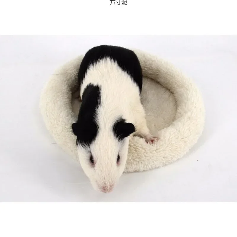 Guinea Pigs Hamster Bed Round Shape Keep Warm Sleeping Cushion Mat Hedgehog Chinchilla Rabbit Small Animal Nest Cage Accessories