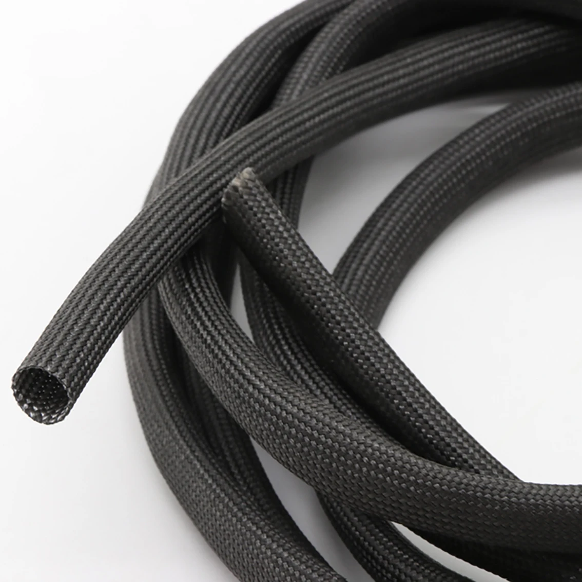 

1/2/3/5/10M Black Dia 1-40mm 600℃ High Temperature Braided Soft Fiber Tubing Insulation Cable Sleeving Fiberglass Tube