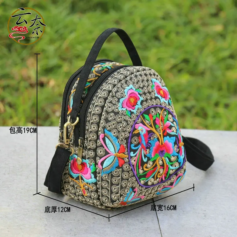 Retro Women Shoulder Bag Multi Floral Embroidery Bohemia Ethnic Style Retro Coin Purse Handbags Canvas Small Messenger Bag