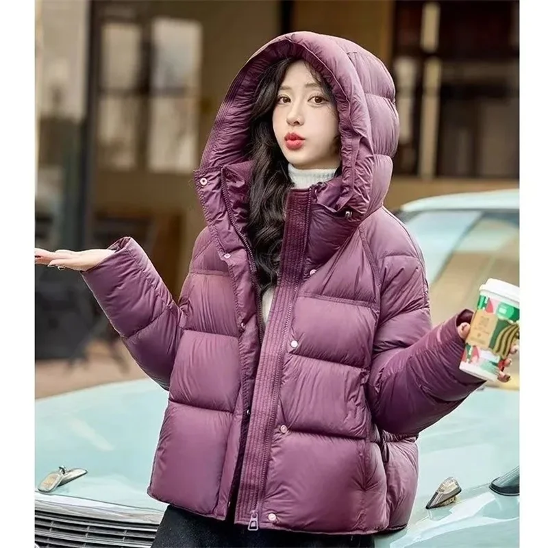 Explosions Warm Cotton Padded Coats 2025 Winter New Down Jackets Women Parkas Short Thick Fashion Outcoat Hooded Ladies Overcoat