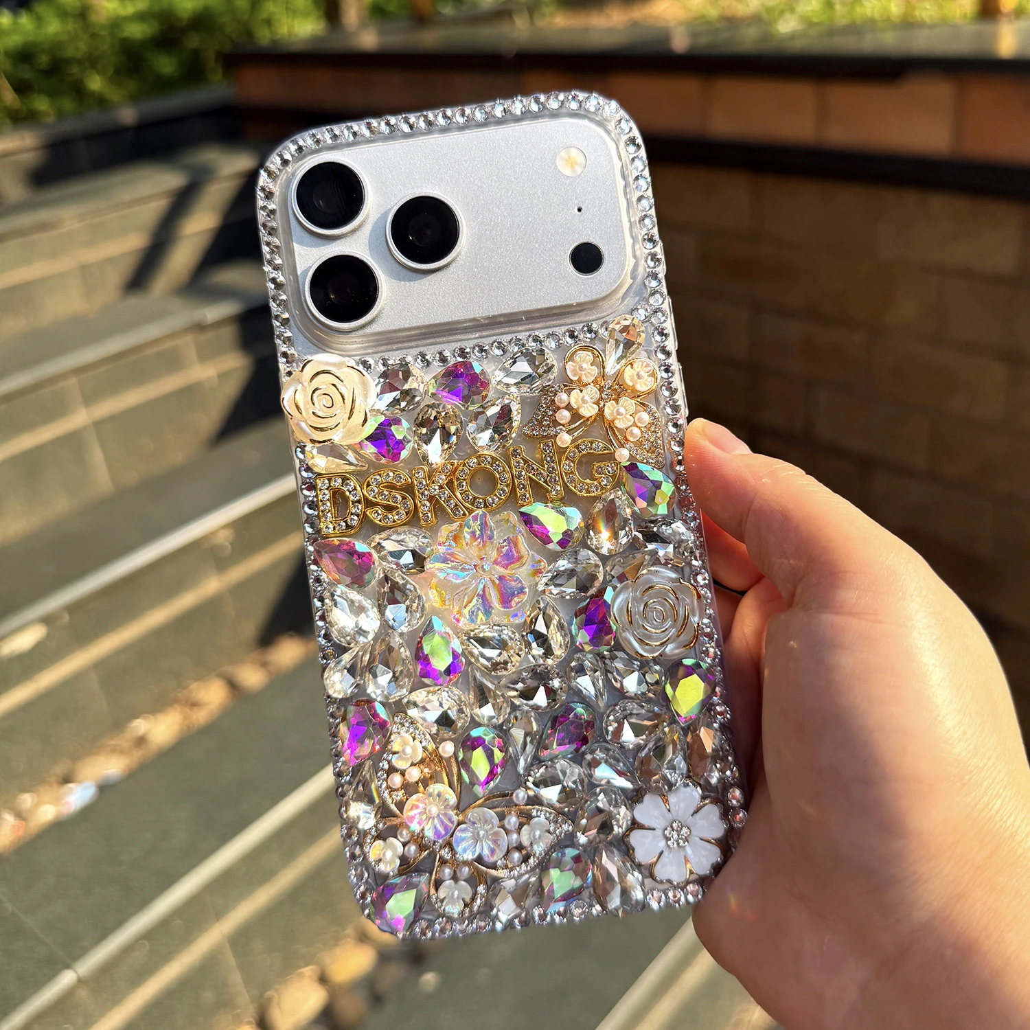 

Customization Luxury Rhinestone Golden Name Phone Cover For iPhone 17 Plus 16 15 14 Pro Max 13 12 Butterfly Flowers Clear Case