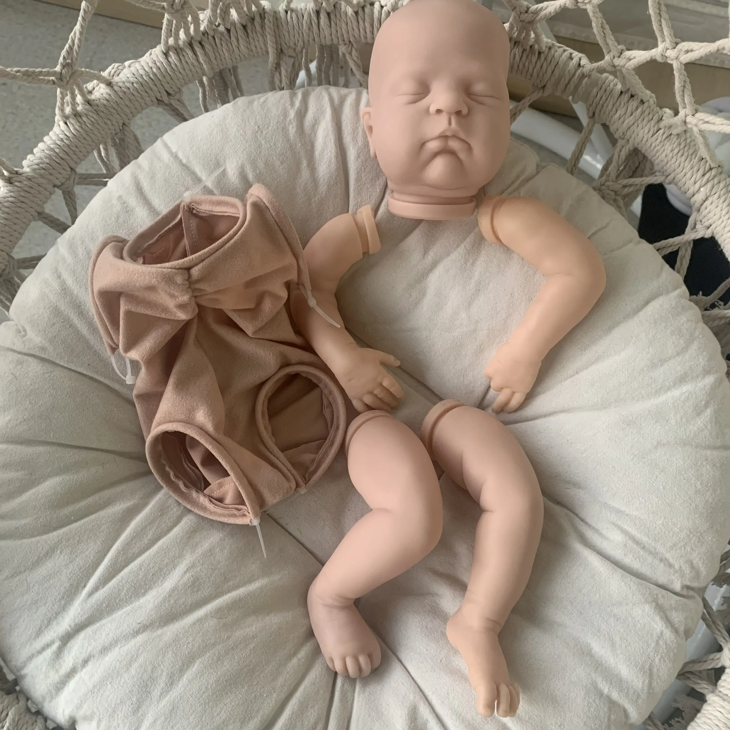 20inch Unpainted Reborn Doll Kit Remi-Ashton Sweet Sleeping Baby Girl Soft Real Touch Unpainted Unfinished DIY Doll Parts