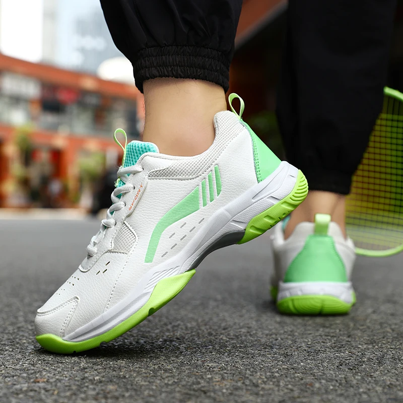 2025Professional Badminton Shoes for Men and Women Indoor Fitness Volleyball Shoes for Men's Training Tennis Table Tennis Shoes