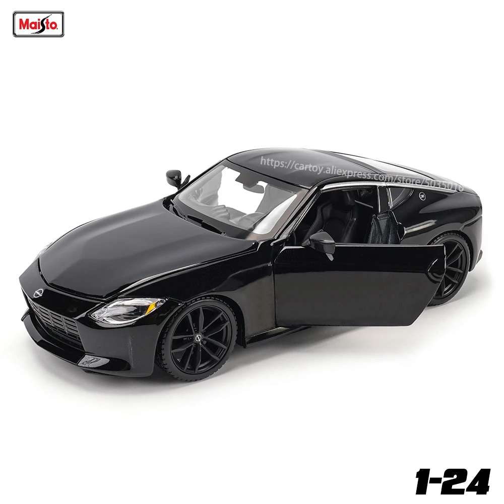 Maisto 1:24 New style 2023 Nissan Z alloy car model handicraft decoration collection toy tool gift die-casting birthday present