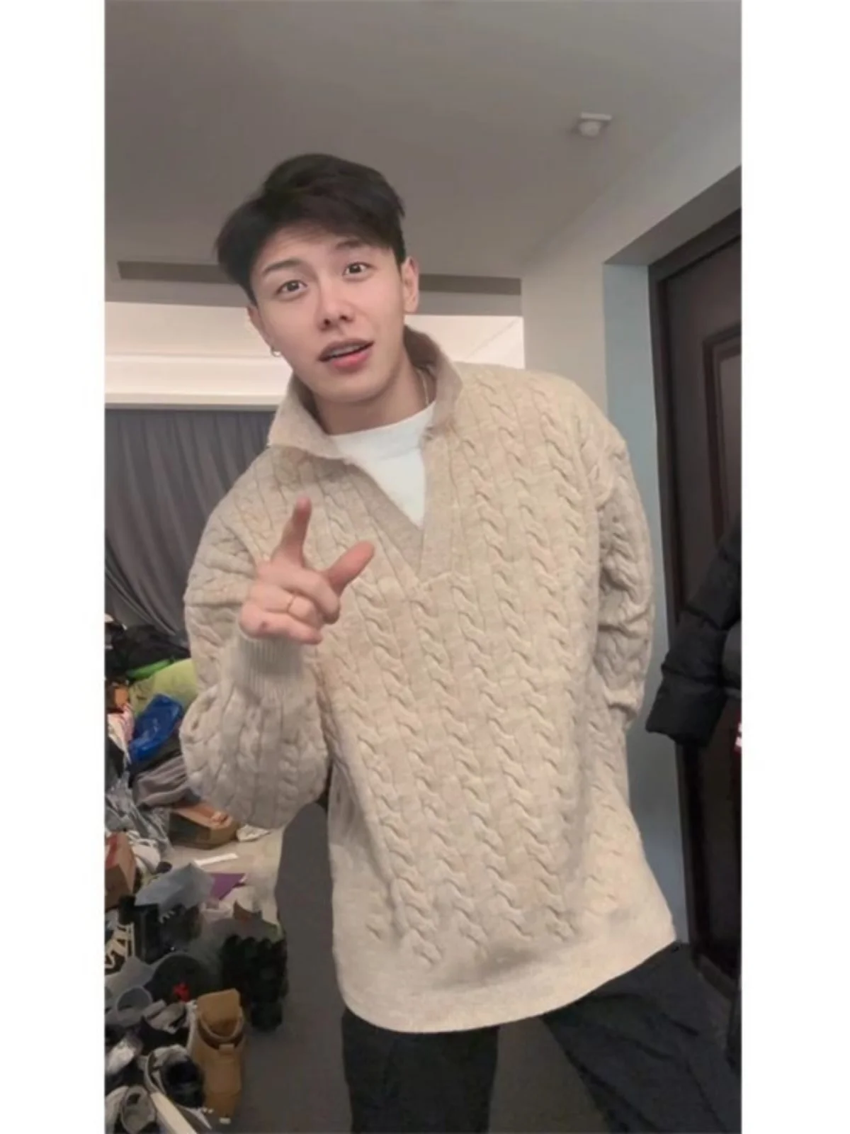 

Мужской вязаный свитер свободного кроя с V-образным вырезом, узором «косы», для зимы, в стиле кэжуал, с эффектом премиум-класса, комфортный, с длинными рукавами