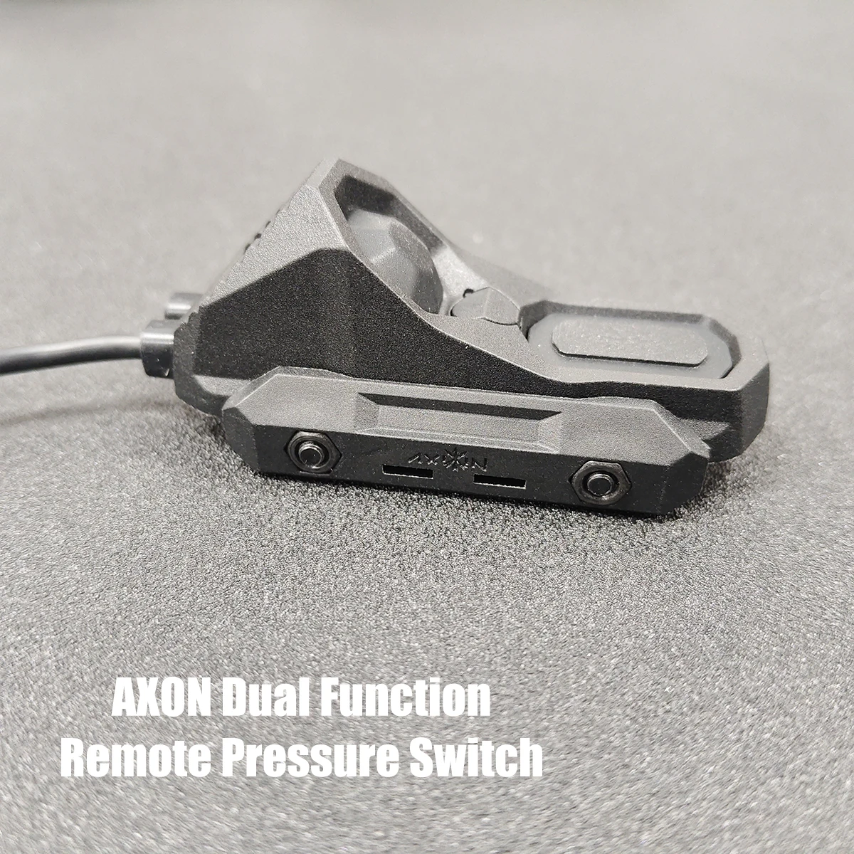 Surefire M300/M600 Taschenlampe mit AXON Dual-Funktion-Fernbedienungs-Druckschalter für 20mm Schiene UNITY Axon Schalter SF Stecker MK KEYMOD – Detail 8