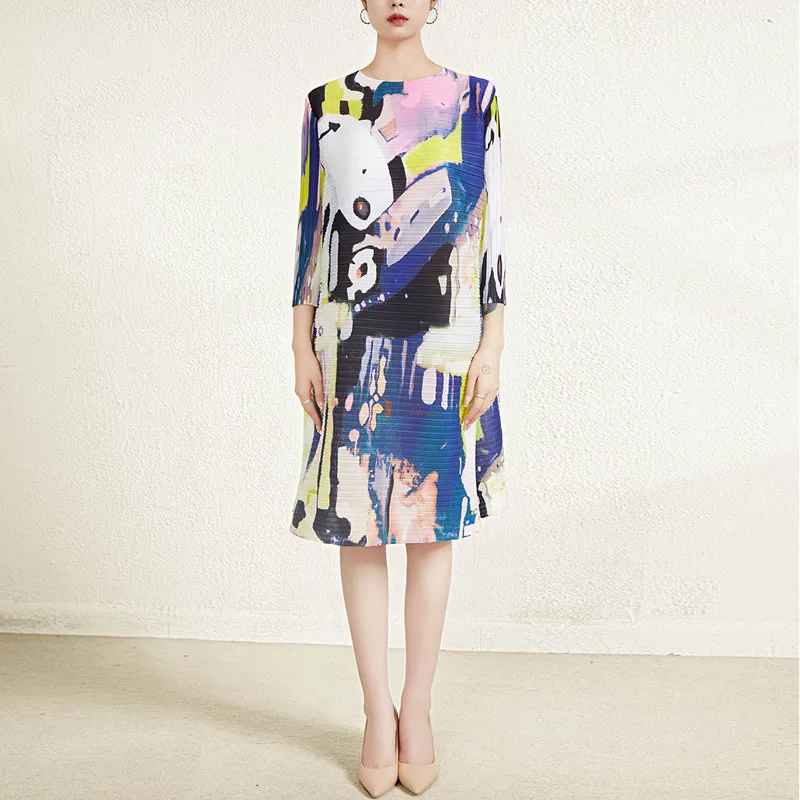 Dress Woman Clothes Spring Round Neck Three Quarter Sleeves Loose Elastic Miyake Pleated Printed Knee Length