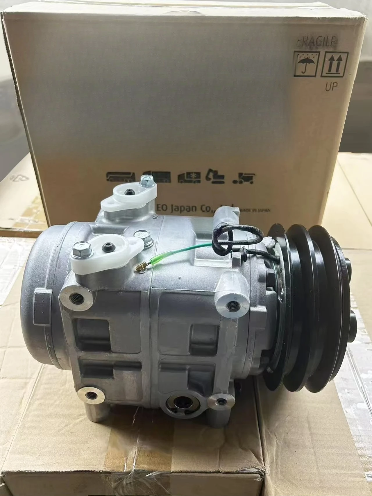Bus Air Conditioning TM-31 AC Compressor TM31 24V Compressor