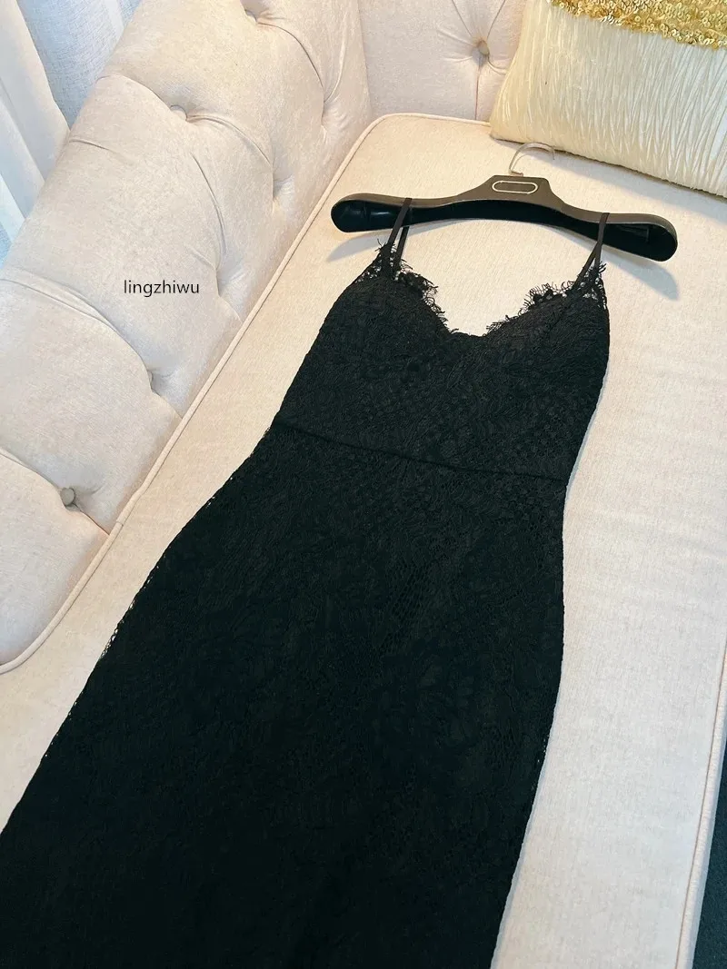 

Lingzhiwu French Design Black Lace Spaghetti Strap Dress Elegant Top Quality Ladies Holiday Dress Female New Arrival