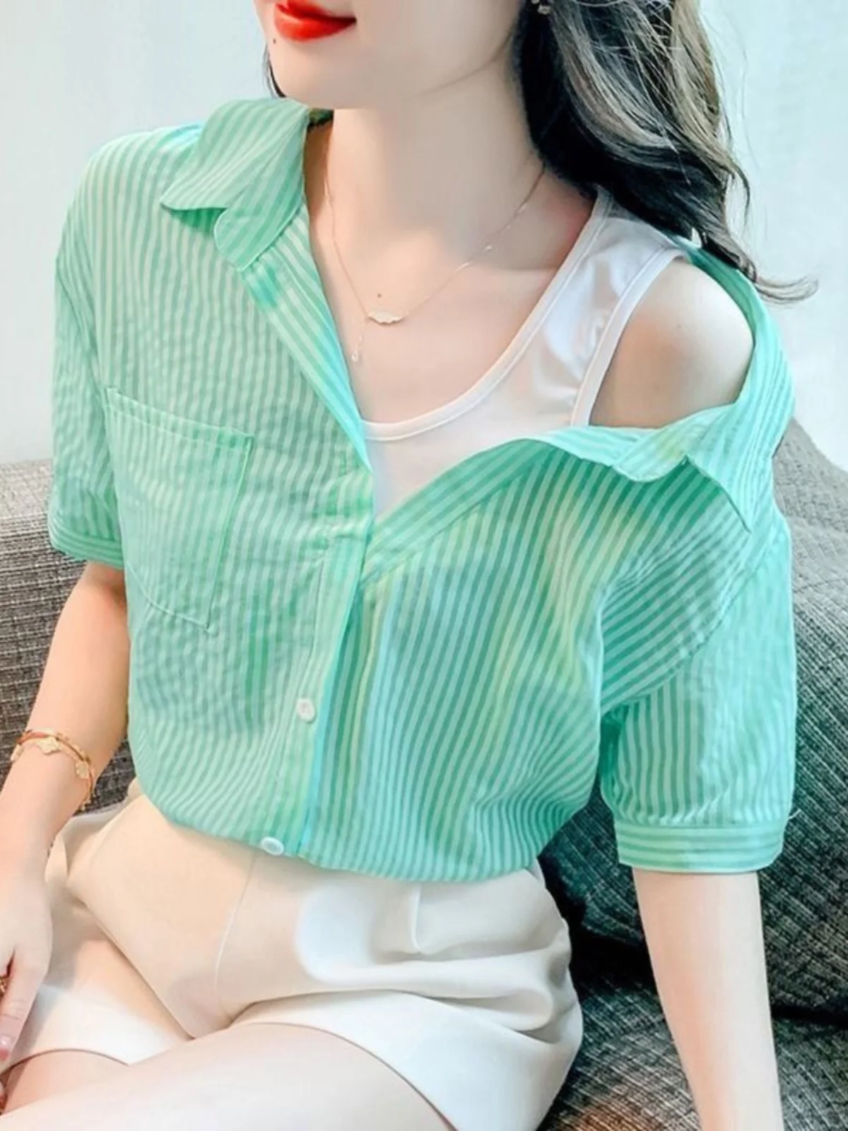 

Striped oulder Bared Splice ort Sve Women's Chiffon irt Faionable Design Sense Youthful Blouse Small irt