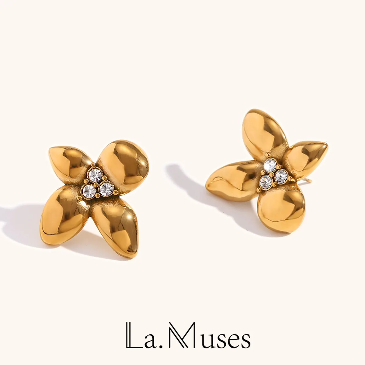 

La.Muses Simple Cubic Zirconia Inlaid Flower Stainless steel Women's Earrings Luxury Fashion Waterproof Daily Jewelry Gift