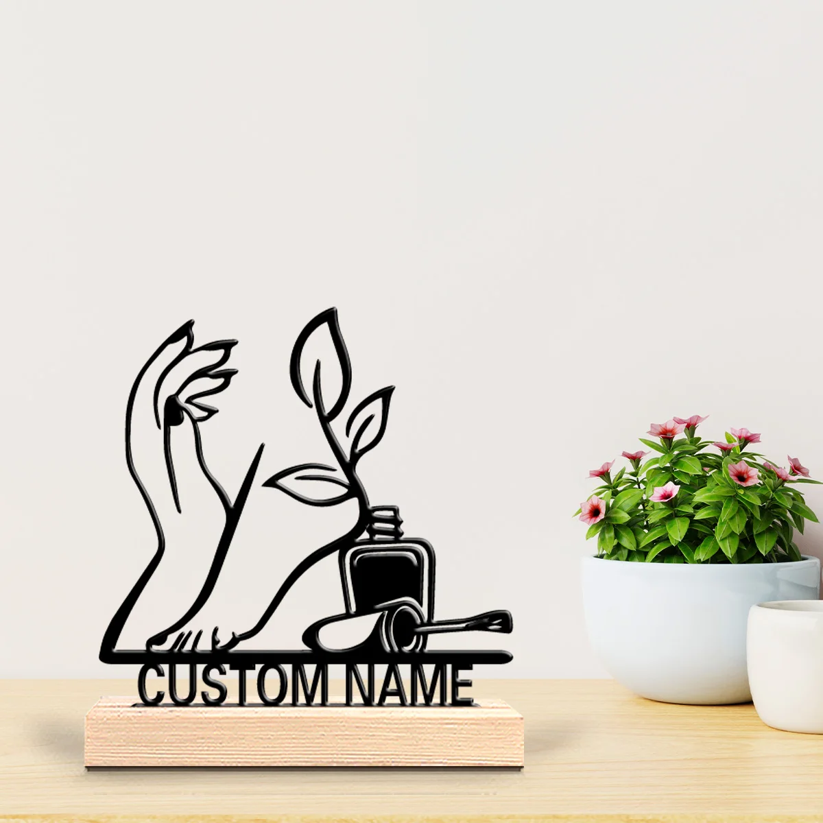 1pc Simple panda Personalized Text Metal Statue Metal Ornament Art Figurine With Wood Base Metal Statue For Friend Gifts