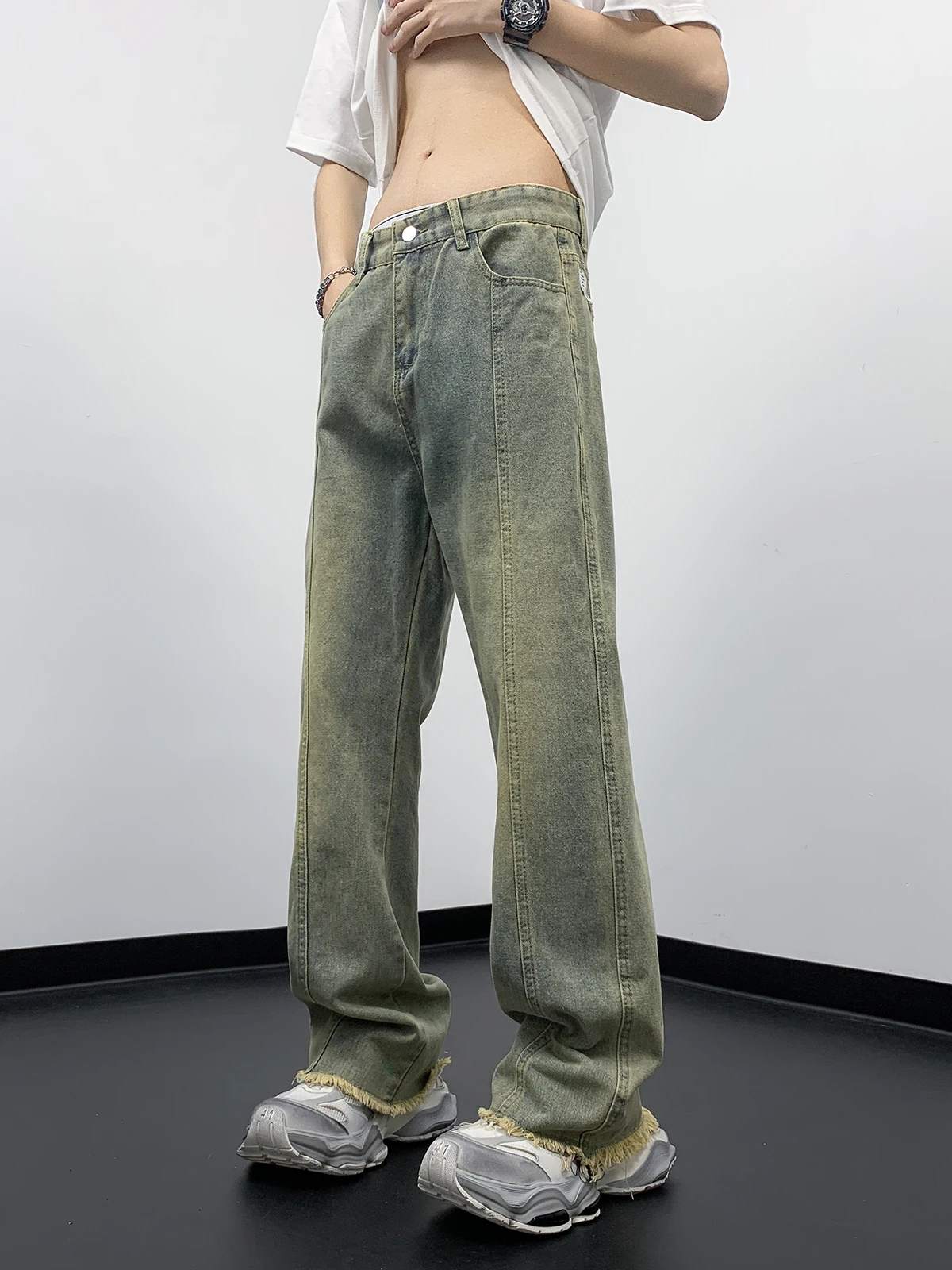 

2024 Spring Autumn Men Denim Pants Solid Color Ripped Flared Wide Leg Casual Jeans Hip Hop Style Washed Loose Trousers B155