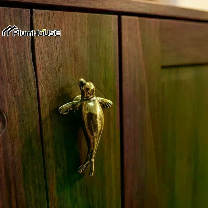 Solid Brass Seal Shaped Cabinet Drawer Knob Vintage Finish Adorable Design For Home Kitchen Wardrobe Furniture Decor