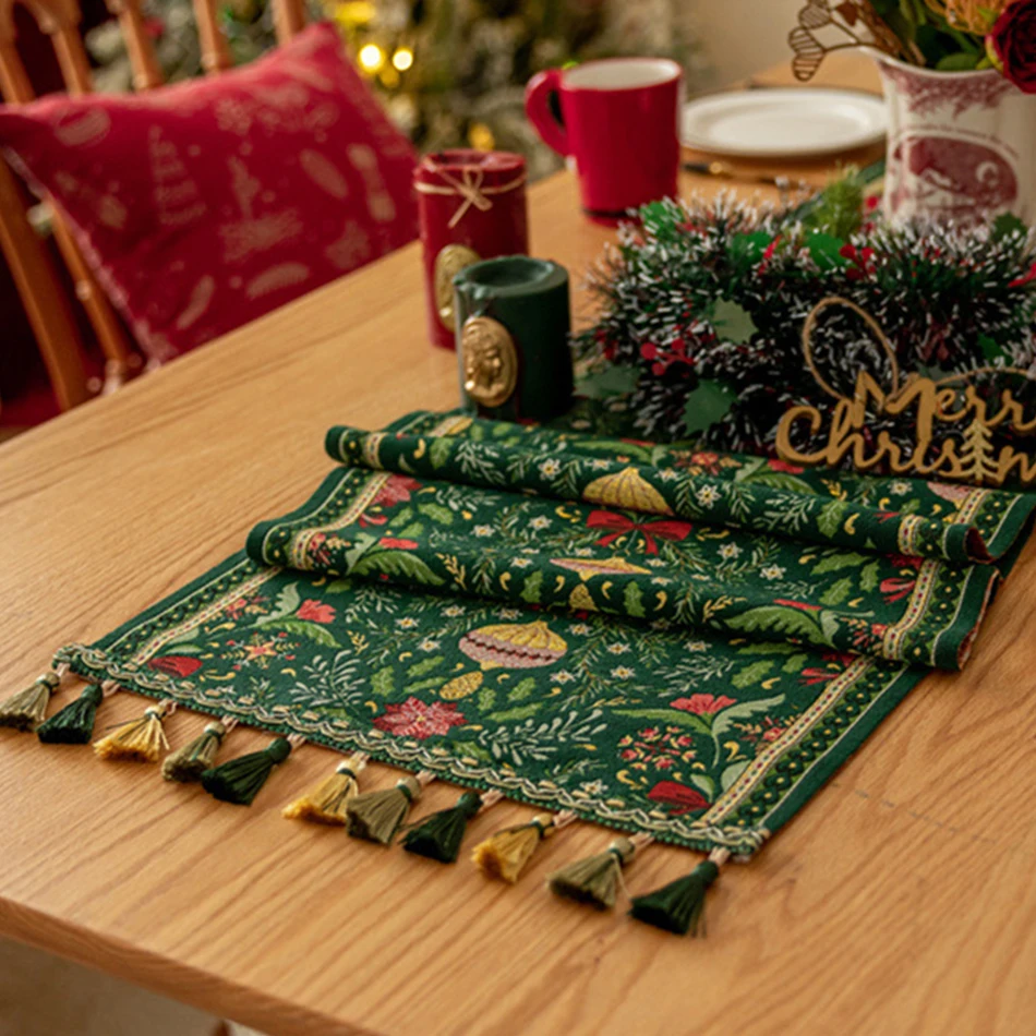 Christmas Green Gift Box Tassels Table Runner,Cotton Linen Table Runner for Dining Room Party Wedding Festivals Christmas Decor