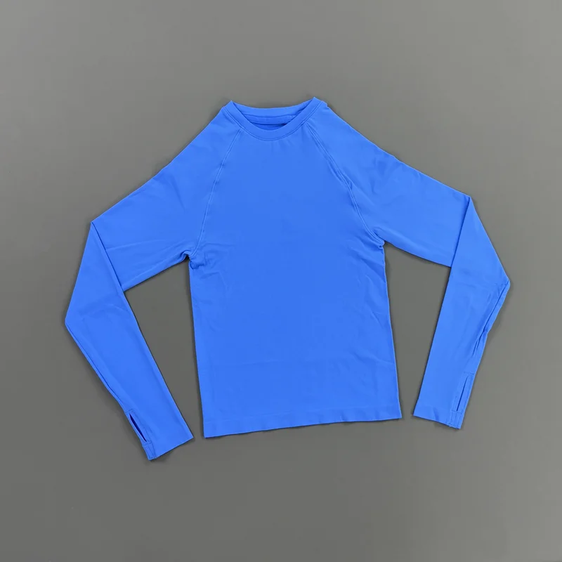 HISTELLO Defy Langarm-Workout-Top für Damen, Nahtloses Gym-Sportshirt mit Daumenlöchern, Slim Fit Sportshirt für Laufen, Yoga und Fitness – Detail 19