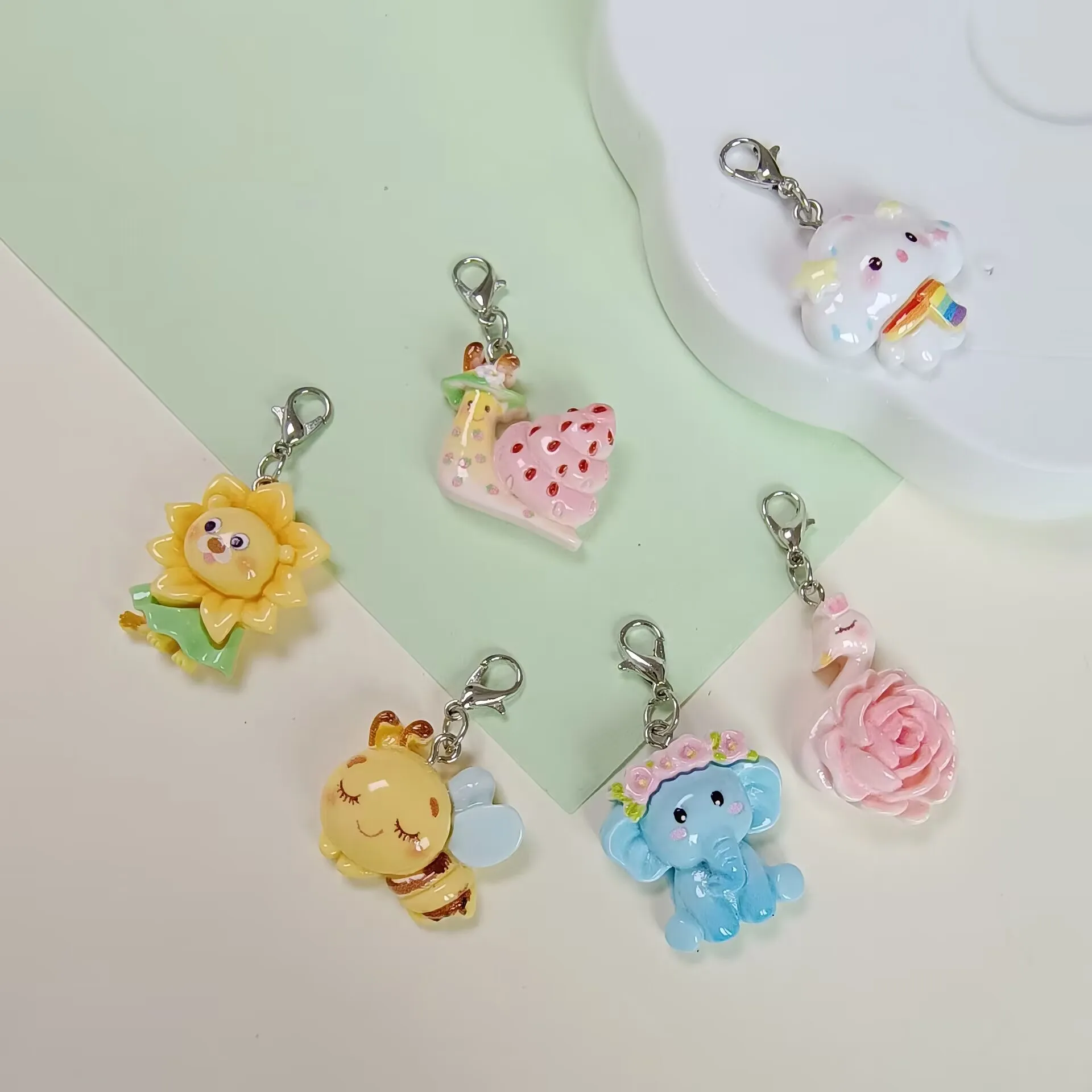 Cute Cartoon Animal Elephant Lion Resin Charms With Lobster Clasp For DIY Keychain Acessories