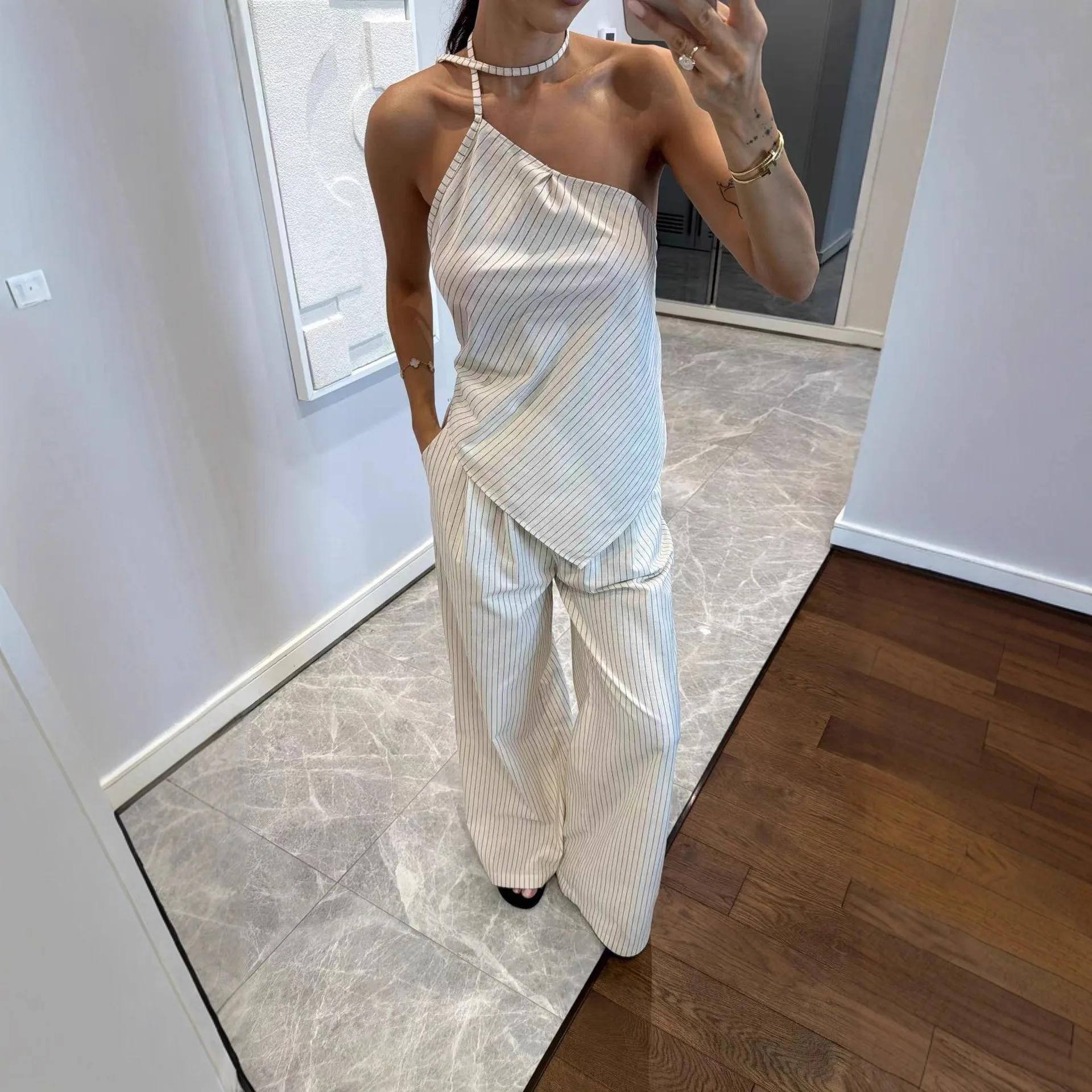 

DSMTRC одно плечо Холтер без рукавов нерегулярный полосатый топ с принтом + полные брюки со средней талией комплект из двух предметов для женщин летний