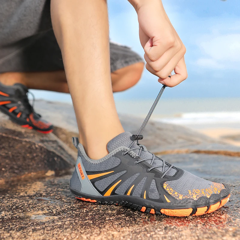 Sapatos de água antiderrapantes para homens, sapatos de borracha, respirável, secagem rápida, lazer, escalada, praia, natação, novo, 2024