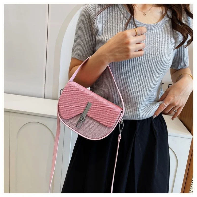 

Elegant Ladies Handbag Made Of Cowhide Leather Featuring Elegant Casual Vintage Lightweight Daily Style​