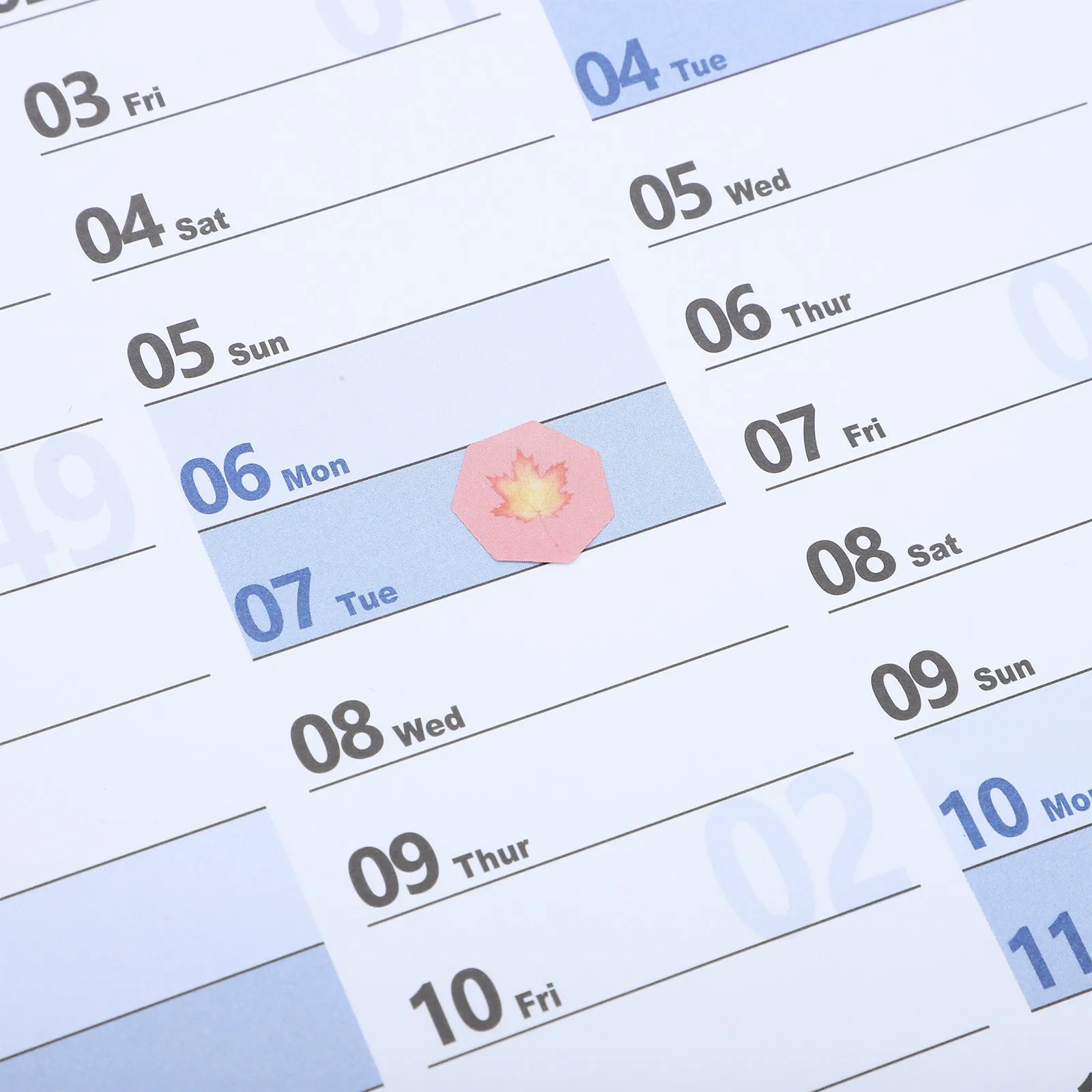 1Set Wall Hanging Calendar Classic Paper Decorative Planner Calendar for Home Office Daily Weekly Schedule Planning Organizer view 5