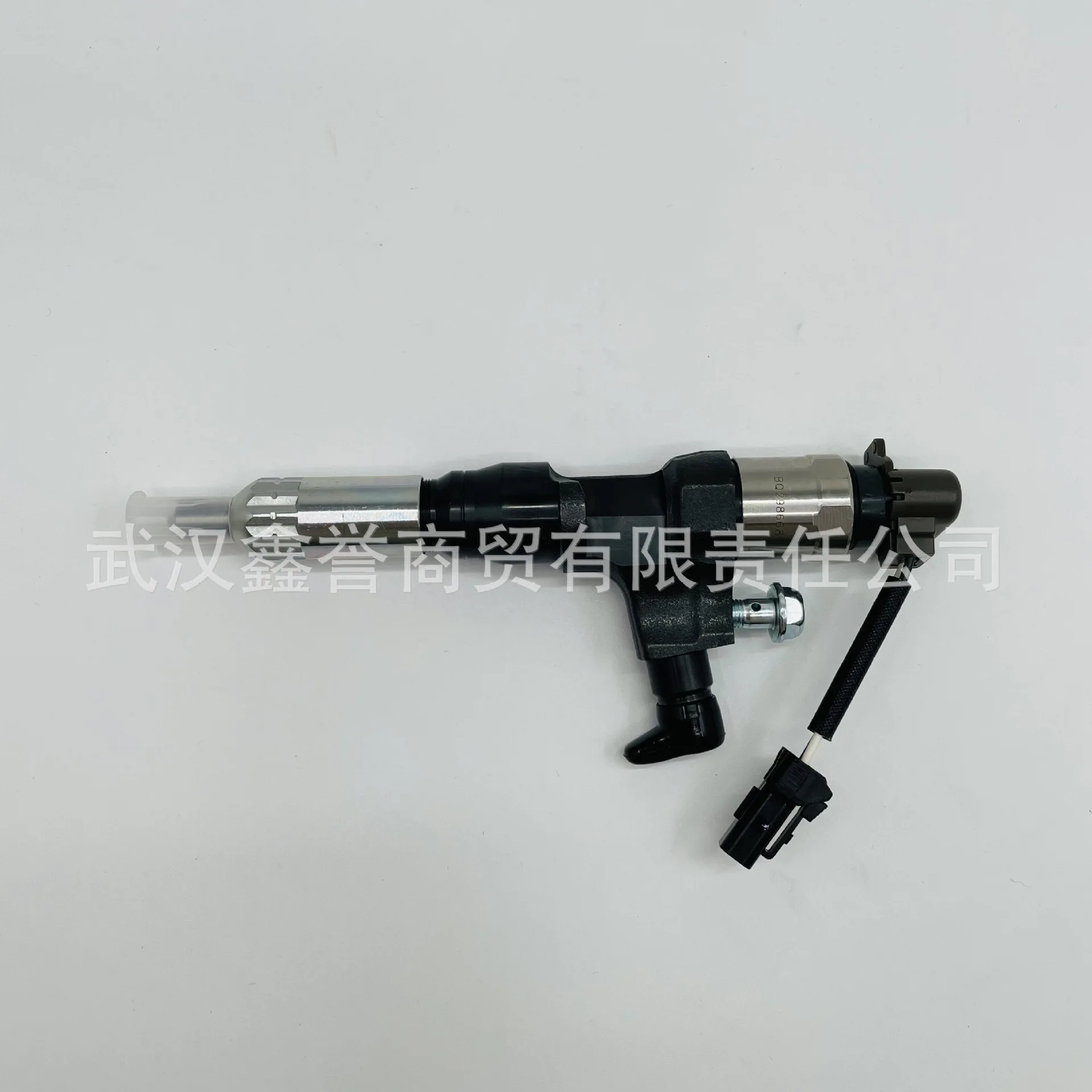 095000-6952 23670-E0330 Denso Injector Assembly, Fuel Injector, Suitable For Engines