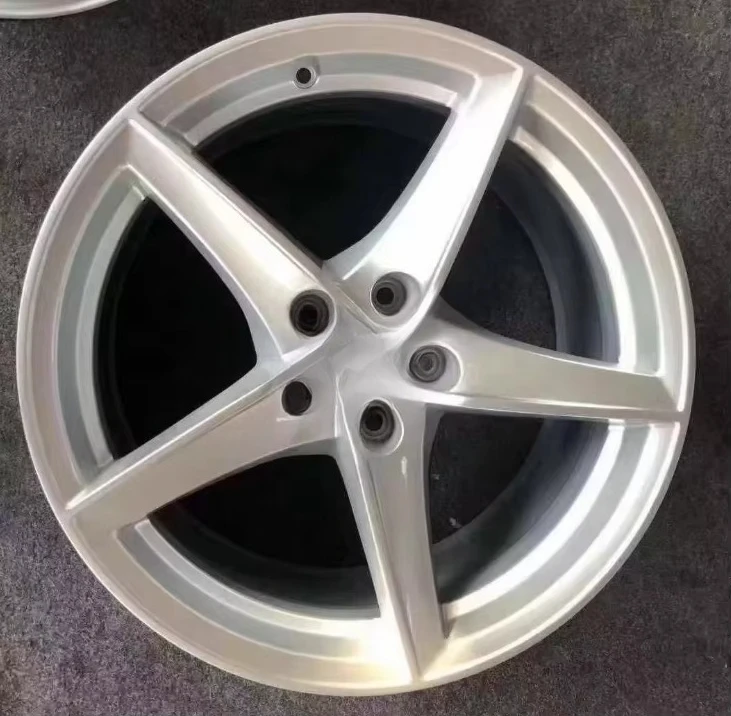 

A5 Wheel Original and Removal Kit High-quality 18-inch passenger car wheels