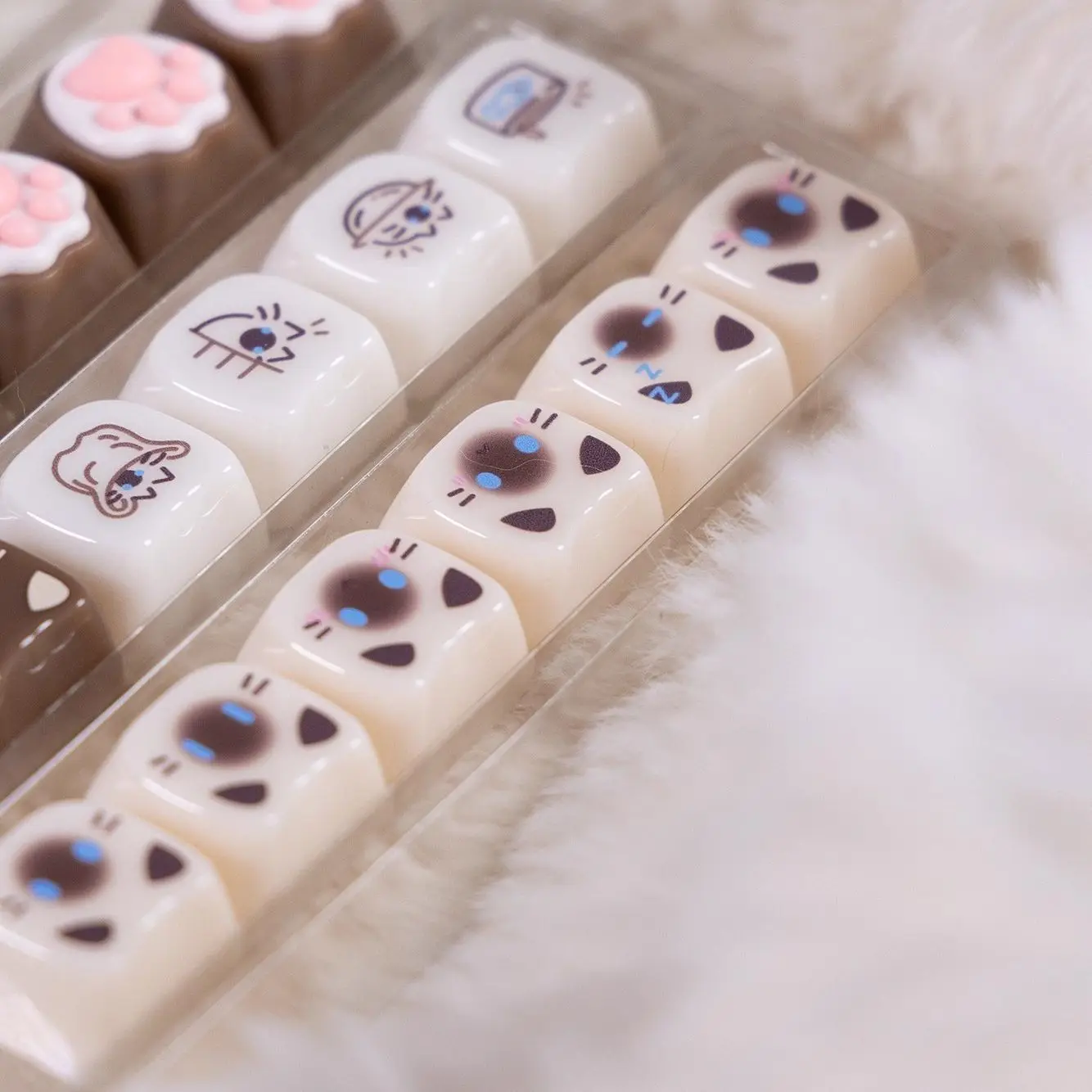 Cute Siamese Cat Keycaps Candy Cat 148 Keys Engraving MAO MOA  PBT PC High Value Key Cap for Mechanical Magnetic Axis Keyboard
