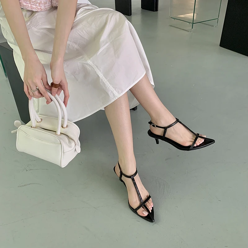 Pointed Toe Women Sandals Narrow Band 2022 News Summer Outside Thin Low Heels Sexy Dress Shoes Casual Party Pumps Shoes Woman