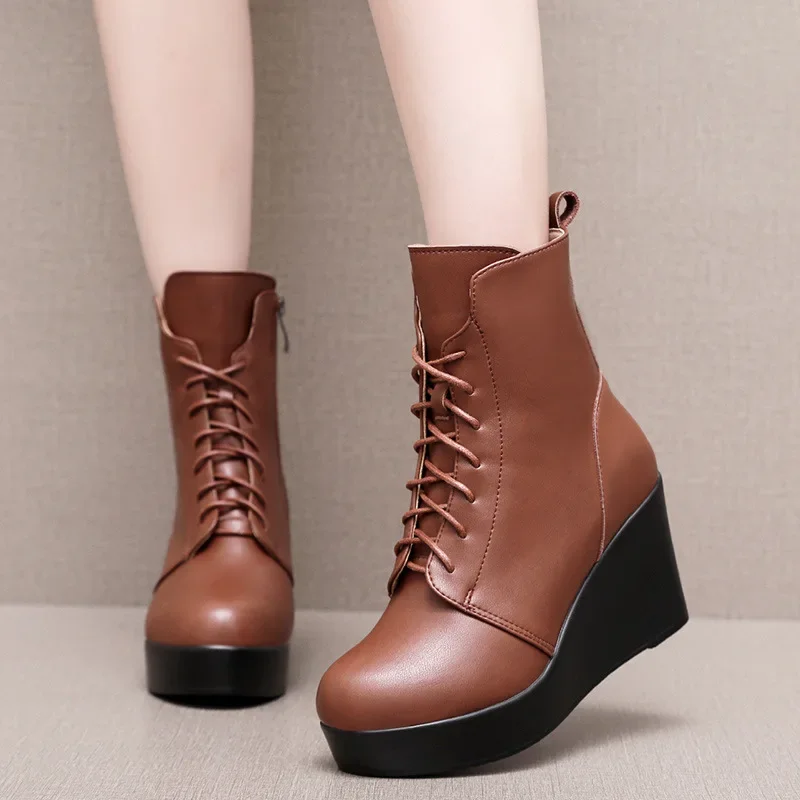 10cm Small Size 33-43 Vintage Thick Bottom Platform Wedges Boots Winter 2025 Women\'s High Heels Ankle Motorcycle Boots Office