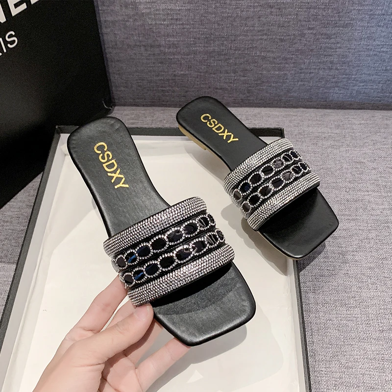 

Rhinestone Flat Slides Cheap Liquidation Clappers Women's Slippers and Ladies Sandals Comfortable Elegan Summer 2026 Pvc Shoes