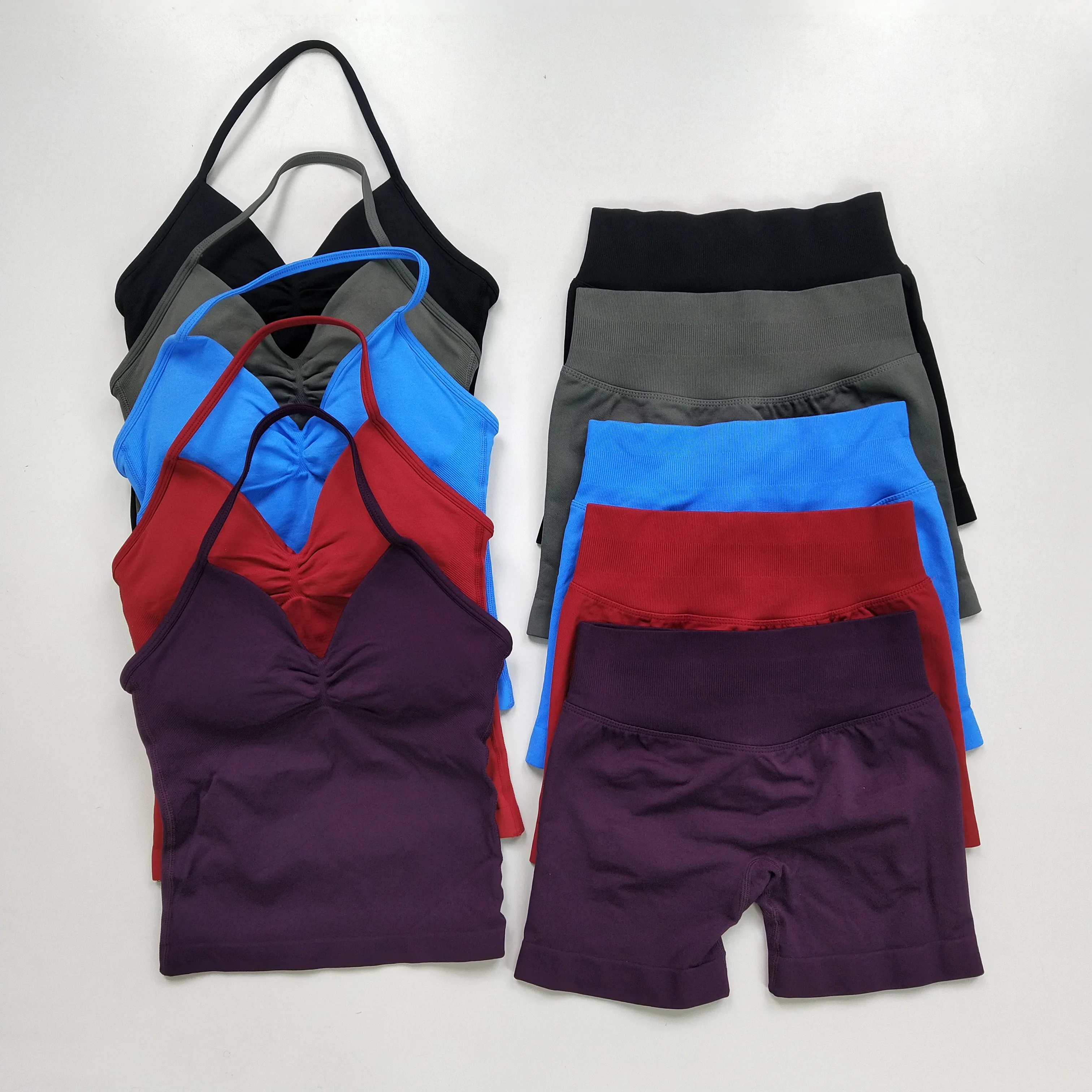 

Комплект для спорта из 2 предметов: женский топ без спинки и бесшовные шорты с высокой талией и эффектом утяжки, костюм для йоги, спортивный комплект для тренировок