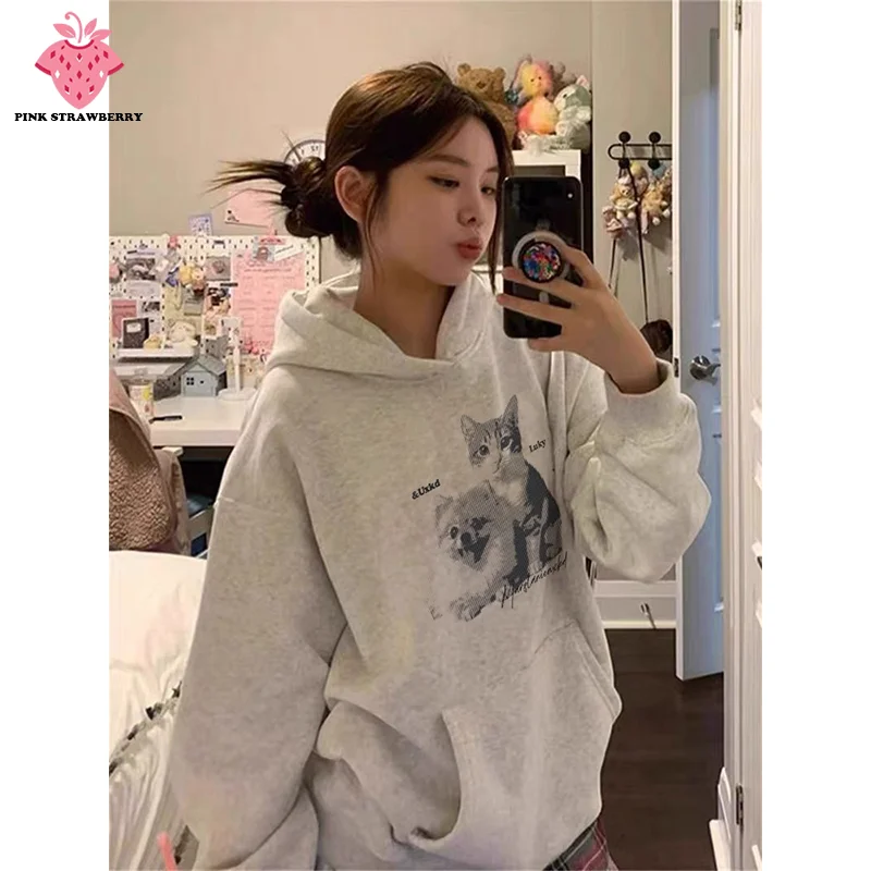 

Retro Cat dog Print hoodie Women Autumn Winter 2025New Oversize Casual Fitting Pullover Y2K Top Plush Sweatshirt Female clothing
