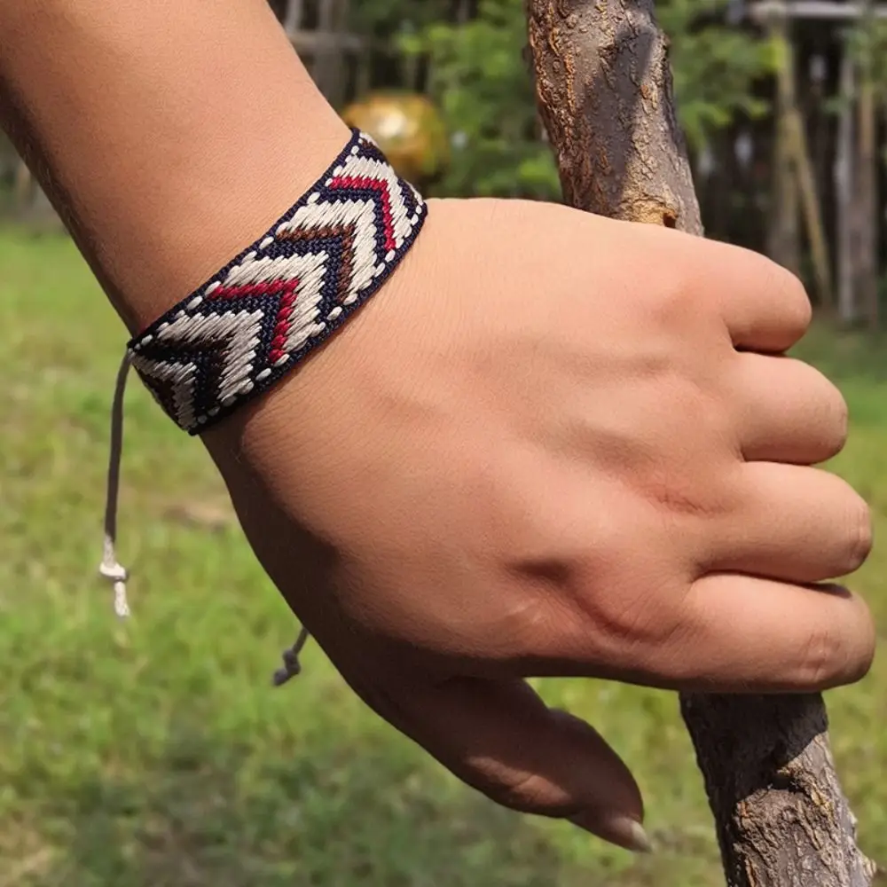سحر العرقية نمط اليد حبل مضفر الرجعية هندسية سحر حبل أساور بوهيميا المنسوجة سوار