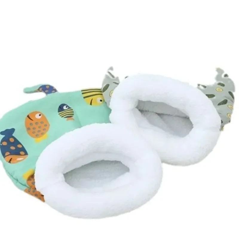 Cat Sleeping Bag Soft Cuddly Fluffy Feel Thickened Pet Pocket Type Quilt Bed Kitten Puppy Soft Comfortable Nest Pet Supplies