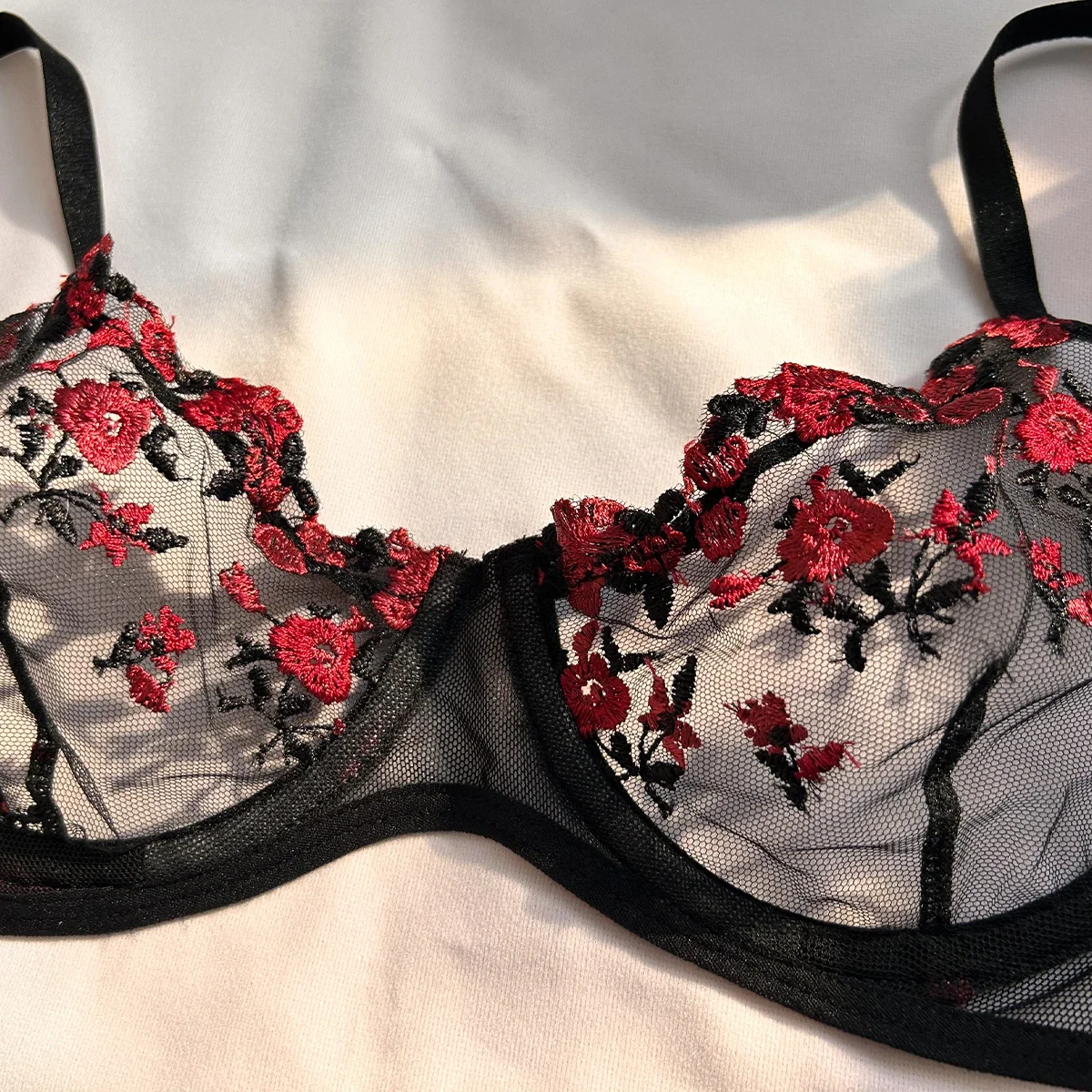 Women Lingerie Set Sexy Exotic See Through Bra And Panty Sets Embroidery Floral Ropa Intima De Mujer Lenceria Tangas Briefs Sets