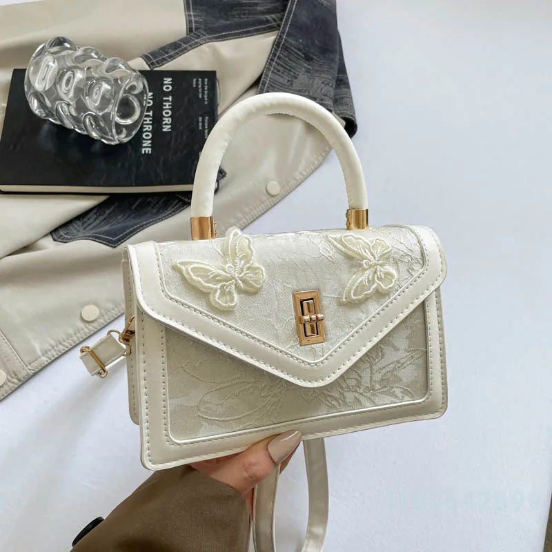 Embroidered Lace Bow Ladies 2026 Fresh and Elegant New Fashion One Shoulder Crossbody Portable Small Square Women's Bag