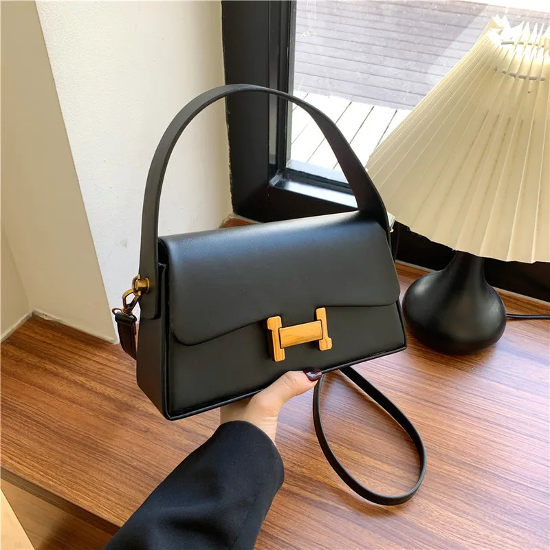 

Hard-shell Bag for Women. New, Fashionable and Versatile Small Square Bag Can Be Used As A Single-shoulder or Cross-body Box Bag