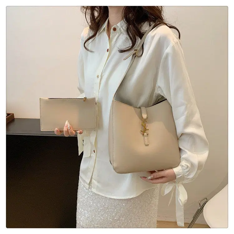 

This Year's Popular 2025 New Simple Temperament Versatile Bucket Bag Shoulder Crossbody Handbag Solid Color Trend Bag