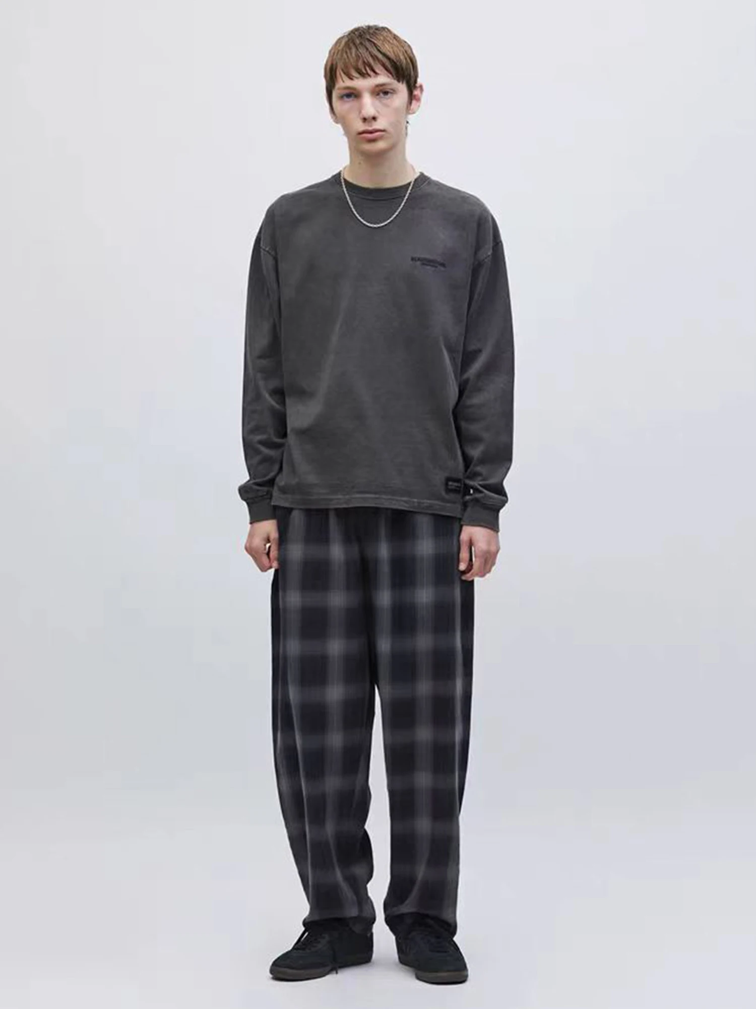 تي شيرت NBHD Batik القديم المغسول بأكمام طويلة، تي شيرت سفلي برقبة دائرية