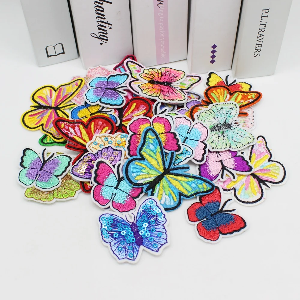 12Pcs/lot Butterfly DIY Patches Embroidery For T-Shirt Iron On Appliques Clothes Jeans Stickers Badges Parche Supplies Decorati